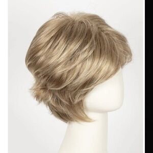Praline Mist Women's Wig